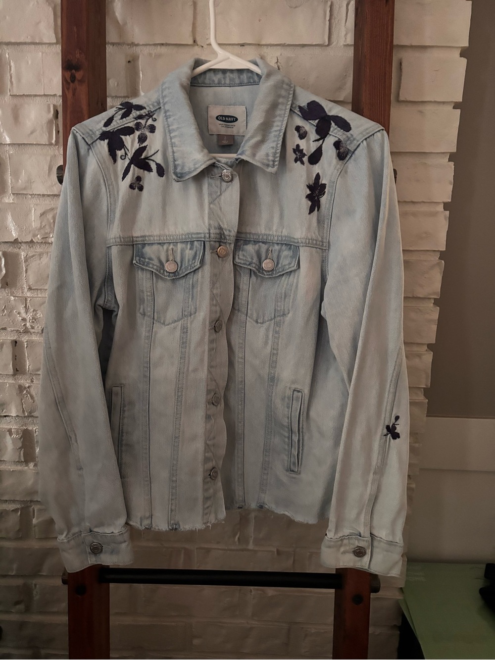 Floral Embroidered Denim Jacket - Old Navy